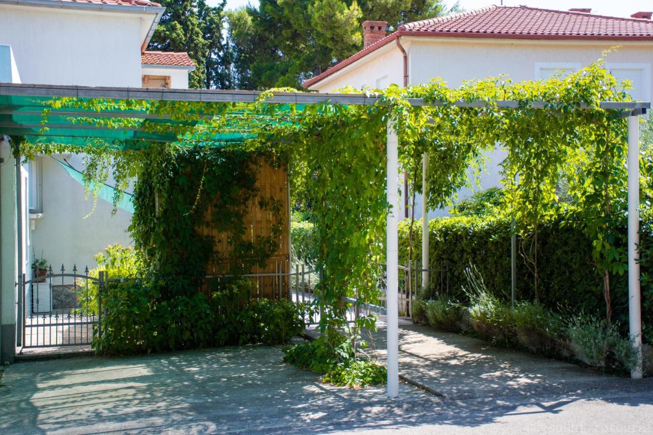 Apartment Duka Krk Town Exterior photo