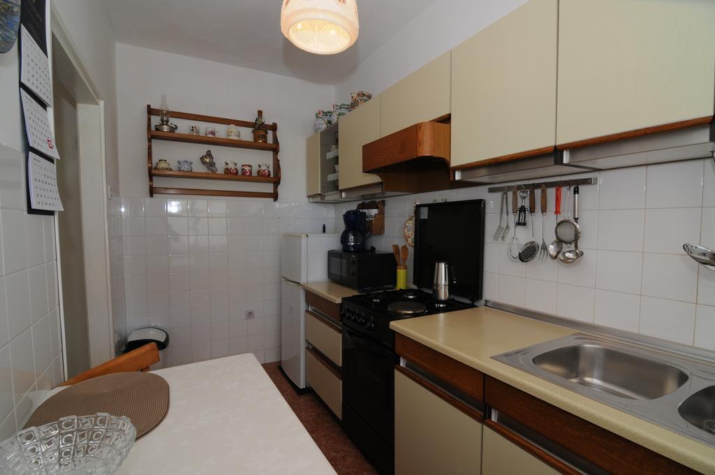 Apartment Duka Krk Town Exterior photo