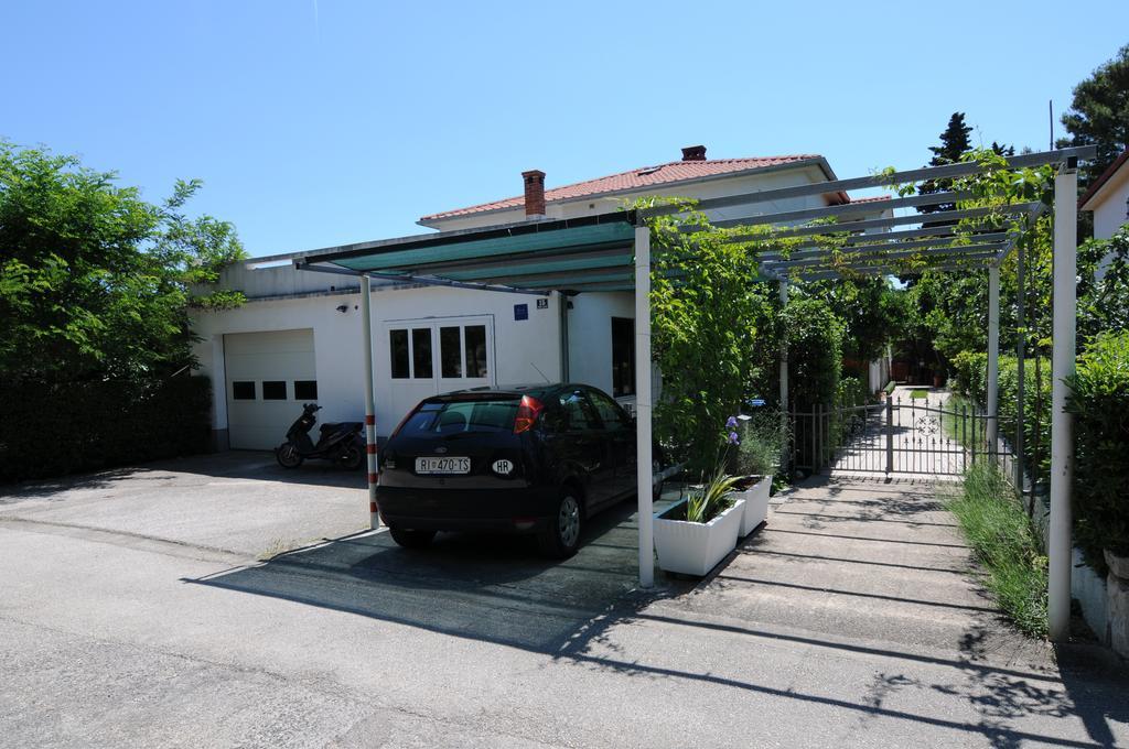 Apartment Duka Krk Town Exterior photo